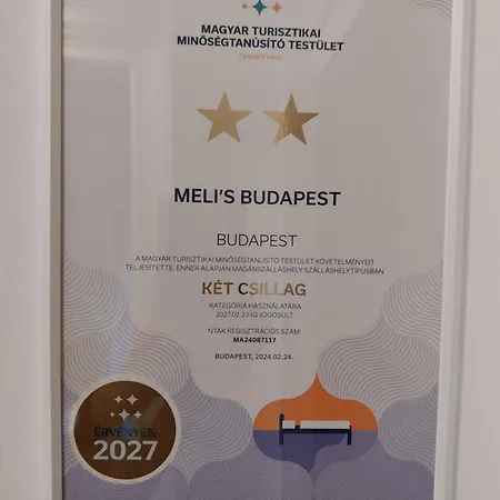 Apartament Meli's *